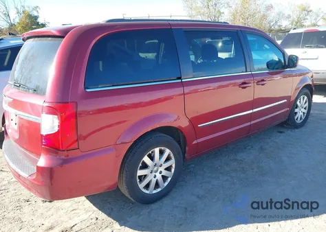 2013 Chrysler Town & Country Touring z USA, uszkodzony, nr VIN 2C4RC1BG3DR588440